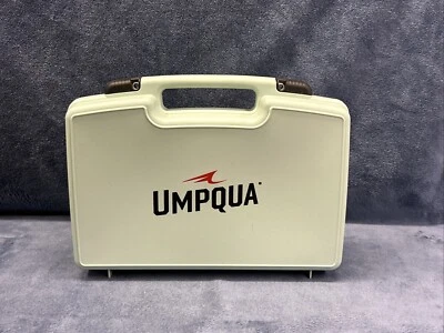 Umpqua Boat Box - Image 1 of 4