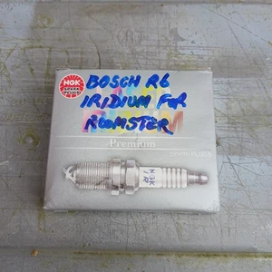 4 - Bosch R6 Iridium spark plugs for VW/Audi/Skoda 1.2 TSI engine - Picture 1 of 3