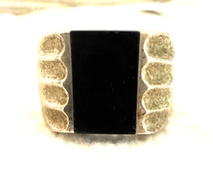 ANILLO CON INCRUSTACIONES DE ÓNIX NEGRO TAXCO MEXICO DE COLECCIÓN TALLA 12 elegante sofisticado HOMBRE AÑOS 70 ¡RICO! - Imagen 1 de 6