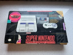 1993 Super Nintendo NES SNES Set Console Original BOX ONLY - Fair Condition - Picture 1 of 8