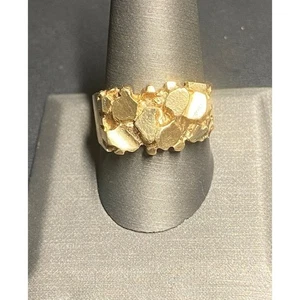 MEN'S YELLOW GOLD NUGGET DESIGN SIGNET RING SIZE 10.75 SKY - Picture 1 of 7