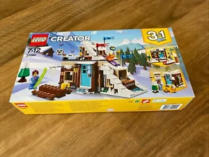 LEGO CREATOR: Modular Winter Vacation (31080) - Picture 1 of 4