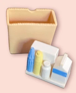 Vtg Fisher Price Loving Family Dollhouse Grocery Bag Milk Food Kitchen - Picture 1 of 4