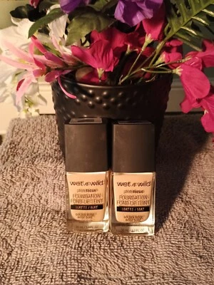 Wet n Wild Camera Ready Foundation  2 PC Golden Beige 368C Brand New  FREESHIPP - Image 1 of 2