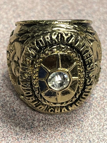 1928 CHAMPIONSHIP RING YANKEES SIZE 11 Cover