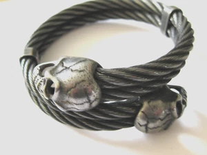 Totenkopf Armspange Edelstahl geflochten und oxidiert / x869 - Picture 1 of 8