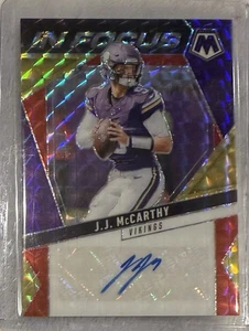 Mosaic J.J. McCarthy 2025 In Focus Choice Fusion rojo amarillo Prizm automático #IFS-JMY - Imagen 1 de 1