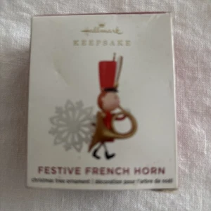 Punze Miniatur Ornament Marching Band tolle Trompete 2024 Baum Andenken - Bild 1 von 5