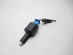 Interruptor de lámpara de parada Scion TC 2013-2016 84340-19065 OEM - Imagen 1 de 7