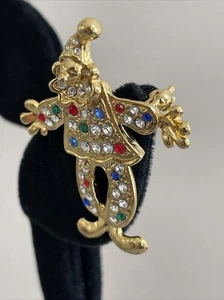 Vintage Clown Movable Legs BROOCH PIN Rhinestones Signed WEN Excellent M12 - Picture 1 of 12