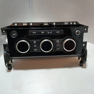 LAND ROVER DISCOVERY 5 L462 AC CLIMATE HEATER CONTROL SWITCH HY32-04268-A - Picture 1 of 5