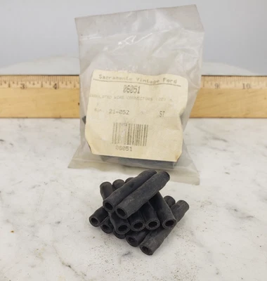 20x Ford Original Style Female Wire Connectors Connection Type 21-052 Vintage - Image 1 of 4