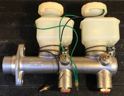 Cilindro mestre de freio ITM / Miyaco - 25-00518 / P9064 - Para Nissan 200SX 1980-81 - Imagem 1 de 4