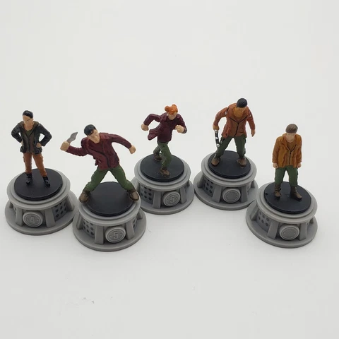 Lot Of 5 The Hunger Games Mini Figurines Wizkids NECA Districts 4, 5 x 2, 7 & 8 Cover