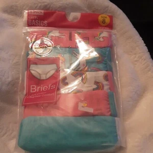 Basic Girls 5 Pack Soft Cotton Briefs Sizes 2/3T, Panda 8, 12 Unicorns, Rainbows - Picture 1 of 4
