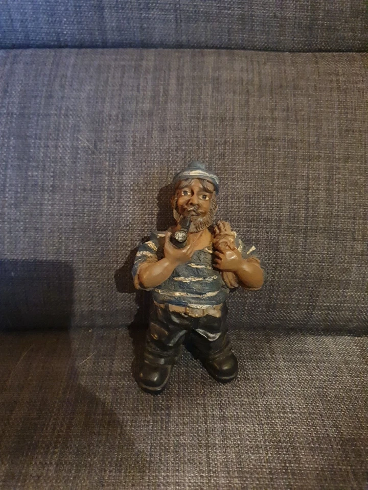 Wunderschöne Dekofigur Seemann Maritim Bootsmann Fischer  11cm hoch   - Bild 1 von 4