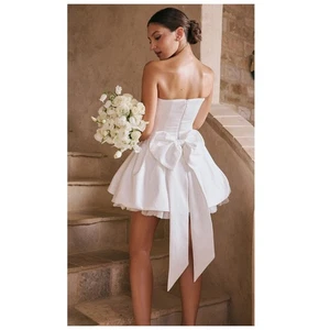 HOUSE OF CB Noele trägerloses Satin-Minikleid mit Schleife Größe XS - Bild 1 von 21