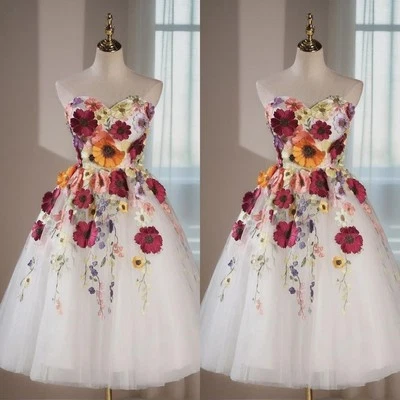 3D Floral Wedding Dresses Short Summer Beach Boho Lace-up Mini Bridal Gowns - Image 1 of 4