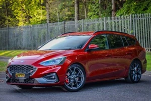 2019 69 FORD FOCUS 2.3T ECOBOOST ST ESTATE 5DR PETROL MANUAL EURO 6 (S/S) (280 P - Picture 1 of 23
