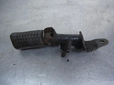 REPOSAPIÉS DELANTERO IZQUIERDO KAWASAKI KE100 Foto 1 de 4