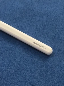 Apple Pencil Pro MX2D3AM/A White for iPad Pro M4 & iPad Air M2 - Picture 1 of 4