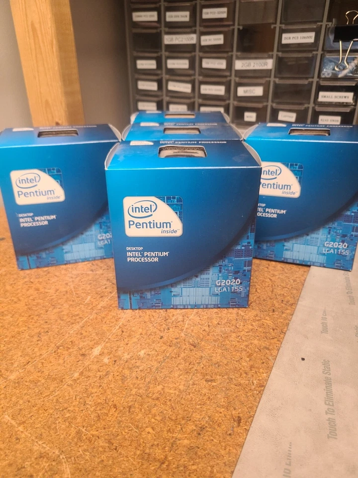 Intel Pentium G2020 2.9GHz Dual-Core (CM8063701444700) Processor - Image 1 of 1