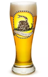 "DON'T TREAD ON ME" WITH SNAKE- LARGE PILSNER BEER GLASS - Picture 1 of 1