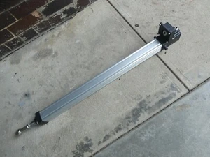 Parker ET Series Linear Actuator 700mm Stroke 5.08mm Lead Screw 24DC Brake ETS50 - Picture 1 of 12