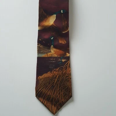 Галстук мужской Eddie Bauer красный длина 56 дюймов ширина 4 дюйма полностью шелковый - Изображение 1 из 4