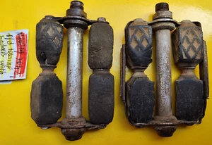 OLD RARE  PEDALS TOURING MODEL 40s 50s PEDALI BICI VINTAGE - Picture 1 of 15