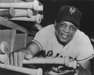Willie Mays Foto New York Giants 10x8 Baseball Photo 1951-1973 HOF MVP - Bild 1 von 1