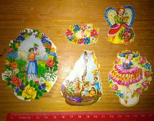 Poesiealbum-Bildchen / Glanzbilder - 4 Blumenmädchen / Mädchen mit Blumenkränzen - Bild 1 von 4