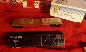 Denver & Rio Grande 40' Stock Car Walthers Models TuR4A D&RGW 39429  Kadee Coupl - Picture 1 of 6