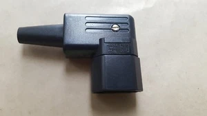 Right Angle IEC Cable Plug SCHURTER 4733 10A 250V Lot of 30 PCS (U4.4b3) - Imagen 1 de 1