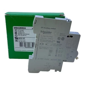 Schneider M9A26924 Hilfsschalter 240-415V AC 24-130V DC - Picture 1 of 12
