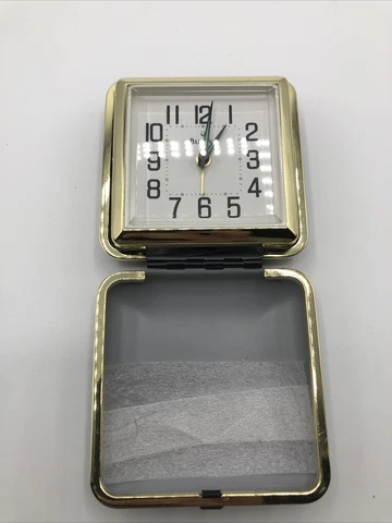 Vintage Bulova 30 Hour Key Wind Travel Alarm Clock Black Case With Gold Trim. H1 Cover