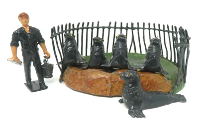 TAYLOR & BARRETT LEAD ZOO SERIES SEAL POND VERY RARE - Image 1 of 4