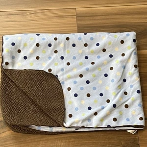 Just Born Babydecke blau braun grün gepunktet braun Sherpa auf der Rückseite - Bild 1 von 6