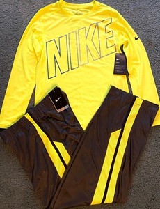 nike yellow outfit