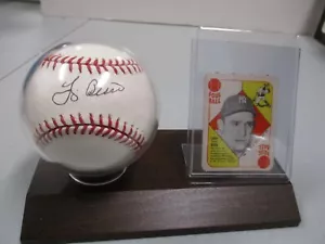 Yogi Berra Single Signed Baseball w/ 1951 Topps Red Back VG-EX & Stand (16) - Picture 1 of 5