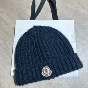 Moncler Men Beanie Navy Wool Logo in Front Rib Trim Made in Bulgaria JAPAN - Picture 1 of 9