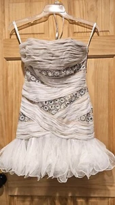 RARE Sherri Hill Mini Dress 1457 Beige/White/Silver Size 8 (fits more like a 4) - Picture 1 of 7