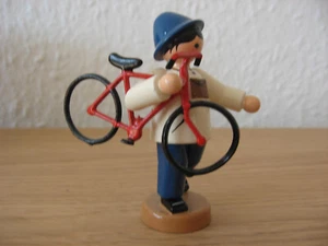 Ulmik , seltener Radfahrer mit einer Panne , nicht im Programm , Erzgebirge ! - Bild 1 von 10