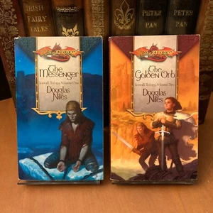 DragonLance: Icewall 1 & 2: The Messenger, The Golden Orb, First Edition D&D Lot - Picture 1 of 6