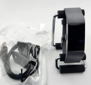 Fitbit Charge 2 Heart Rate Small Gray Band w/ Charger - CRACKED SCREEN #O01 - Picture 1 of 13