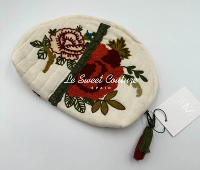 BOLSO DE ASEO ACOLCHADO BORDADO FLORAL ZARA MUJER NUEVO CON ETIQUETAS SS25 CRUDO 3988/208/712 Foto 1 de 3