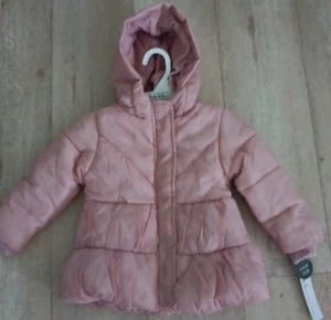 Neu mit Etikett Nicole Miller gefütterte Winterjacke Mädchen rosa Größe 4T - Bild 1 von 2