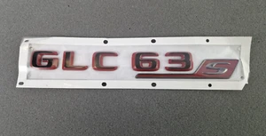 Original Mercedes GLC63S Schriftzug Aufkleber Logo Embleme Rot-Schwarz Neu GLC - Bild 1 von 3