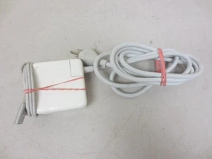 Original APPLE MacBook Pro 60W MagSafe Power Adapter Charger A1184 A1330 A1344 - Picture 1 of 2
