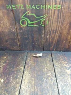 Yamaha V Star 950 XVS950 2014 fabricante original sensor de temperatura del motor recogida de temperatura Foto 1 de 3